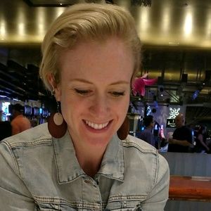 Meet your Posher, Veronica